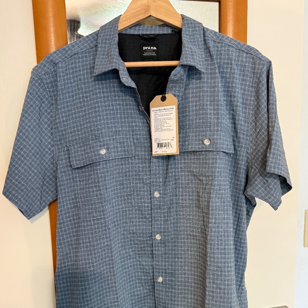 PrAna Men's Garvan Button Down Short Sleeve Shirt, Size Medium, Antique Blue
